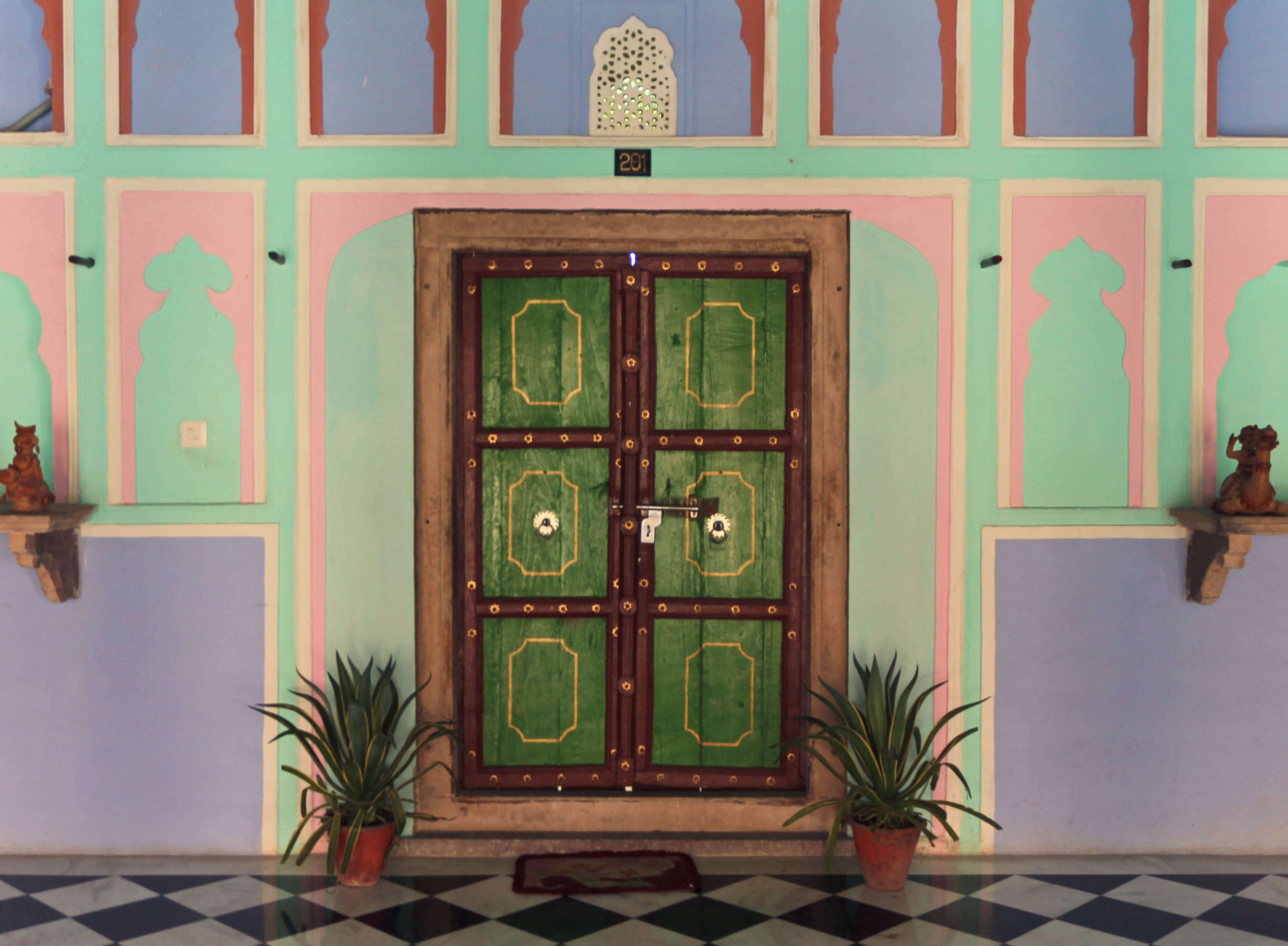 Mahal Khas Palace